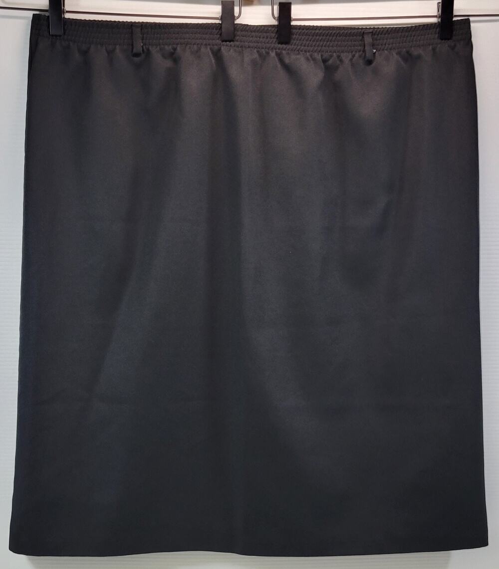 H) Vintage Just For Women Black Polyester Skirt Size 24W